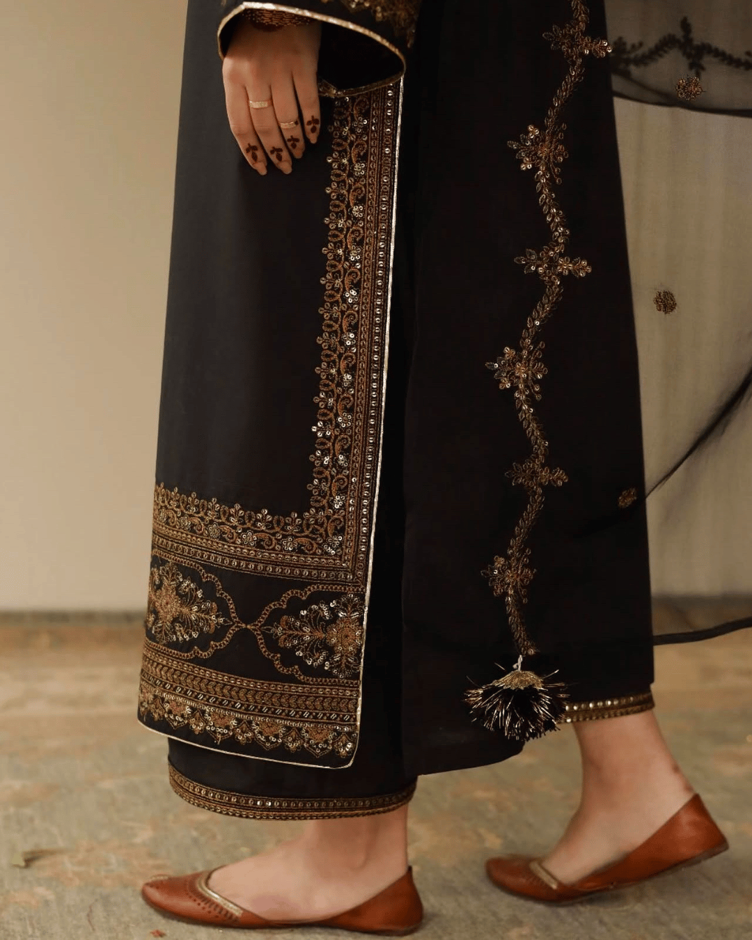 Royal Black Attire – 3-Piece Stitched Lawn Suit