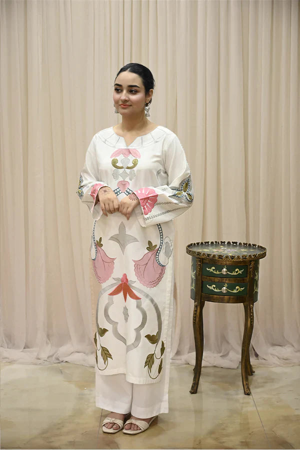 Pearly White – 3-Piece Stitched Lawn Suit