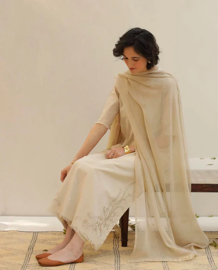 Beige Whisper