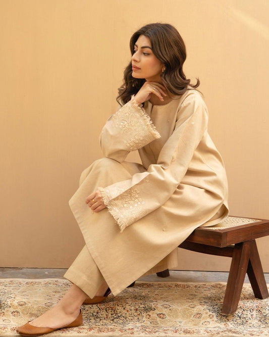Beige Blossom